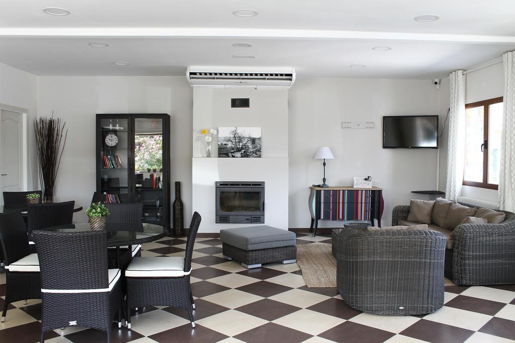 Hostal Landhaus El Molar Luaran gambar